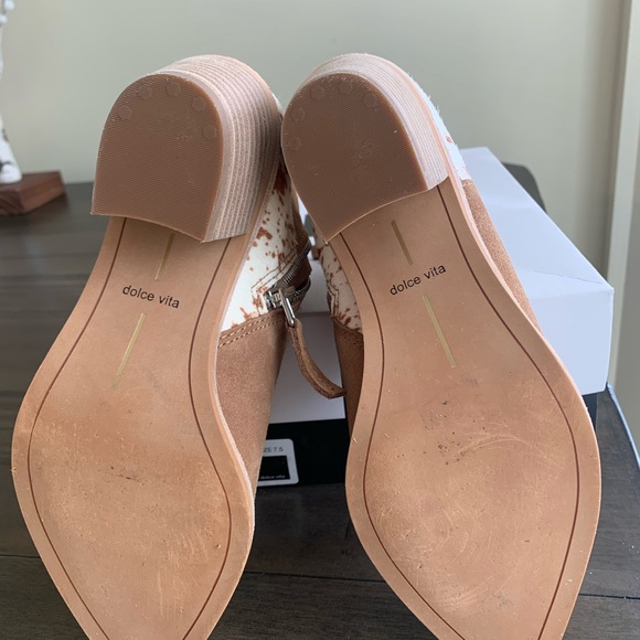 Dolce Vita Senica Dark Saddle Suede Bootie - Picture 7 of 12